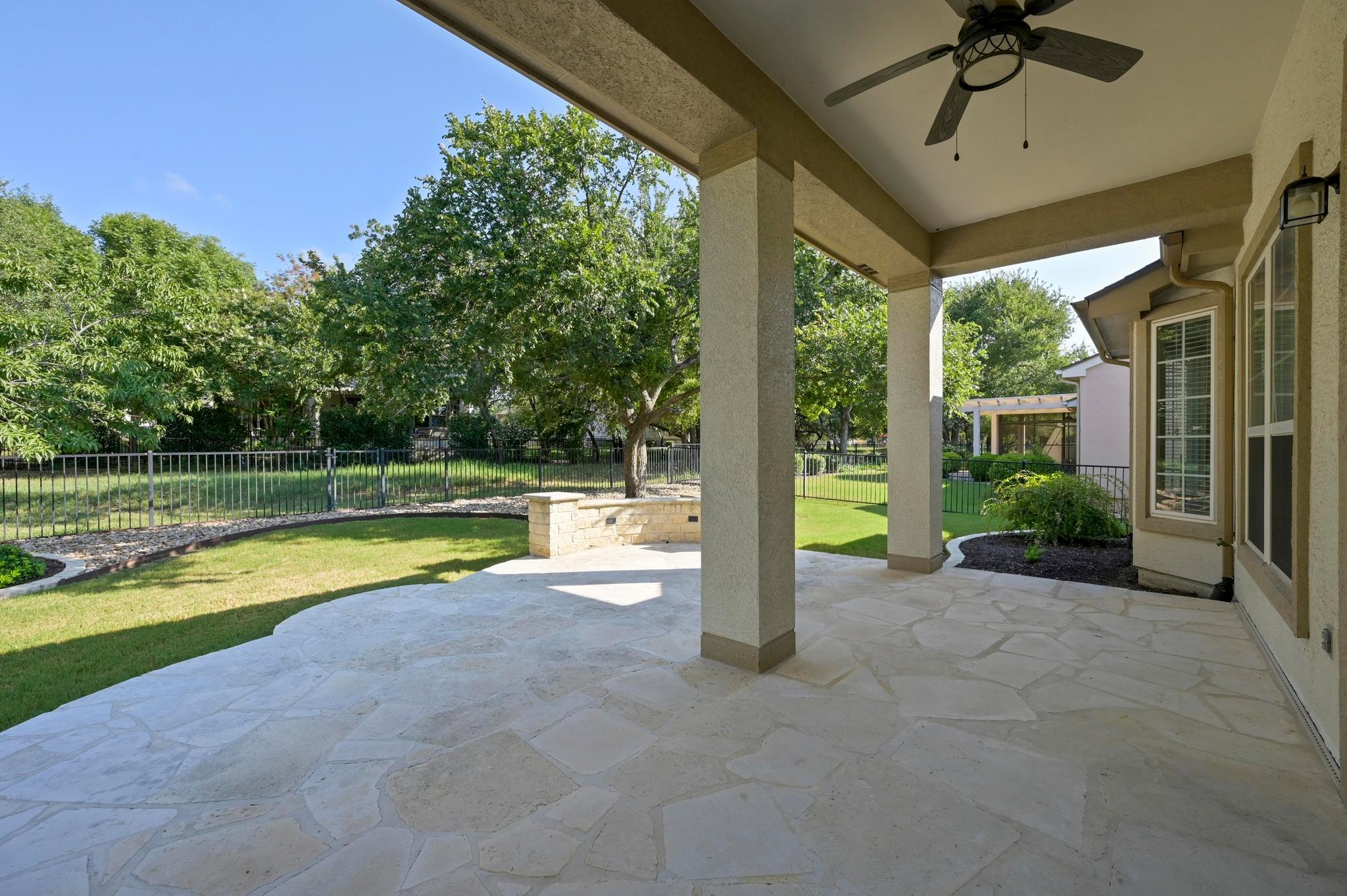 216 Armstrong Dr, Georgetown, TX 78633