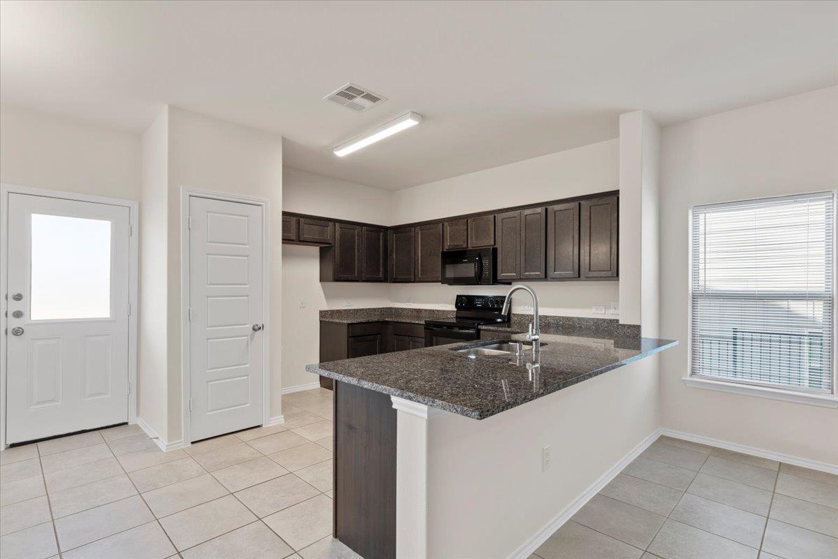 126/128 Dodge Rd, Georgetown, TX 78626