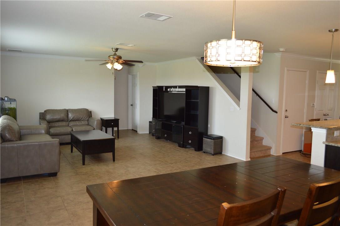 5812 Minch Rd, Austin, TX 78754