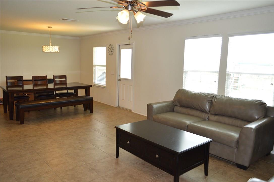 5812 Minch Rd, Austin, TX 78754