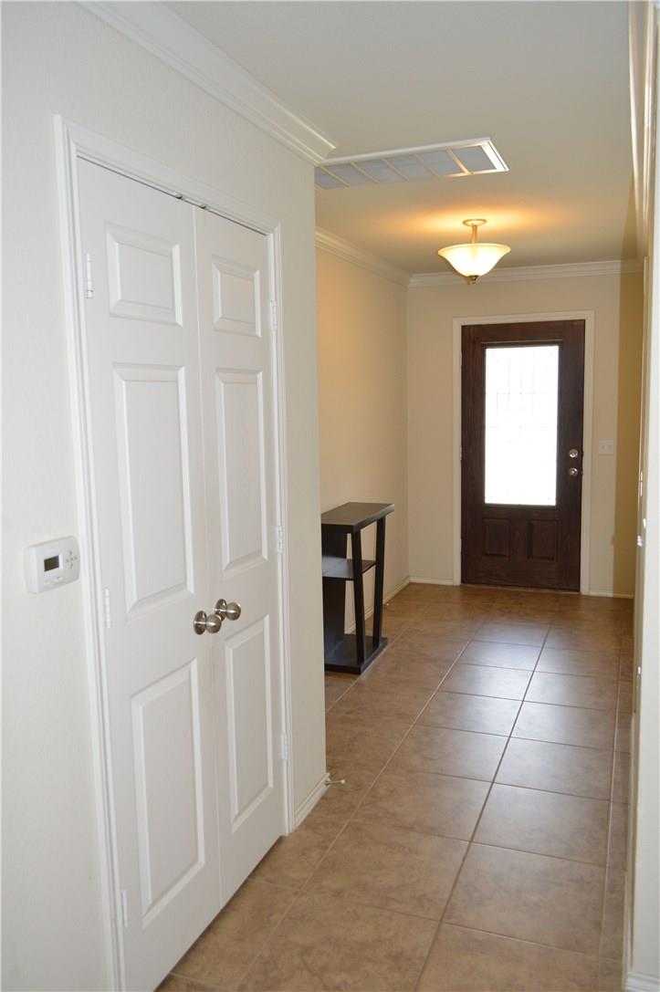 5812 Minch Rd, Austin, TX 78754