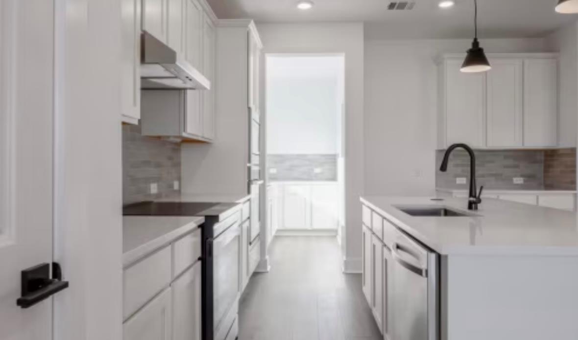 161 Prodigal Way, Kyle, TX 78640
