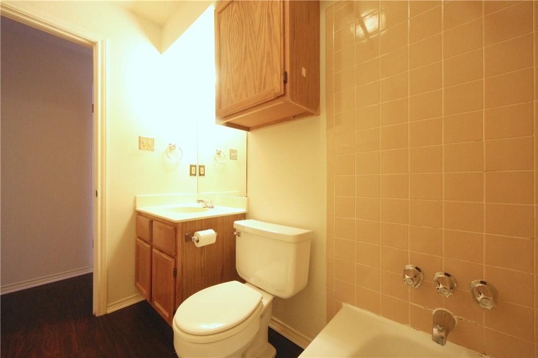 1903 E 20th St # 204, Austin, TX 78722