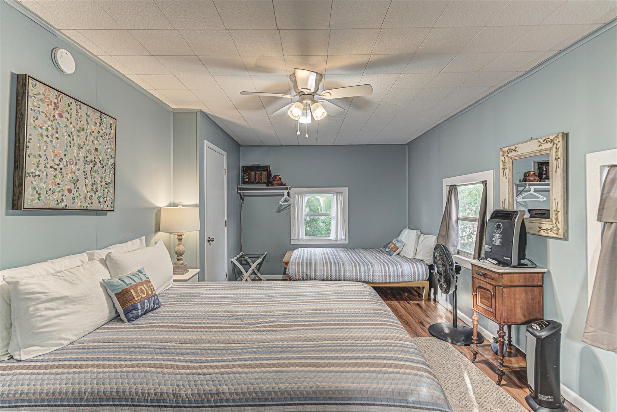 2632 Williams Lakeshore Dr, Kingsland, TX 78639