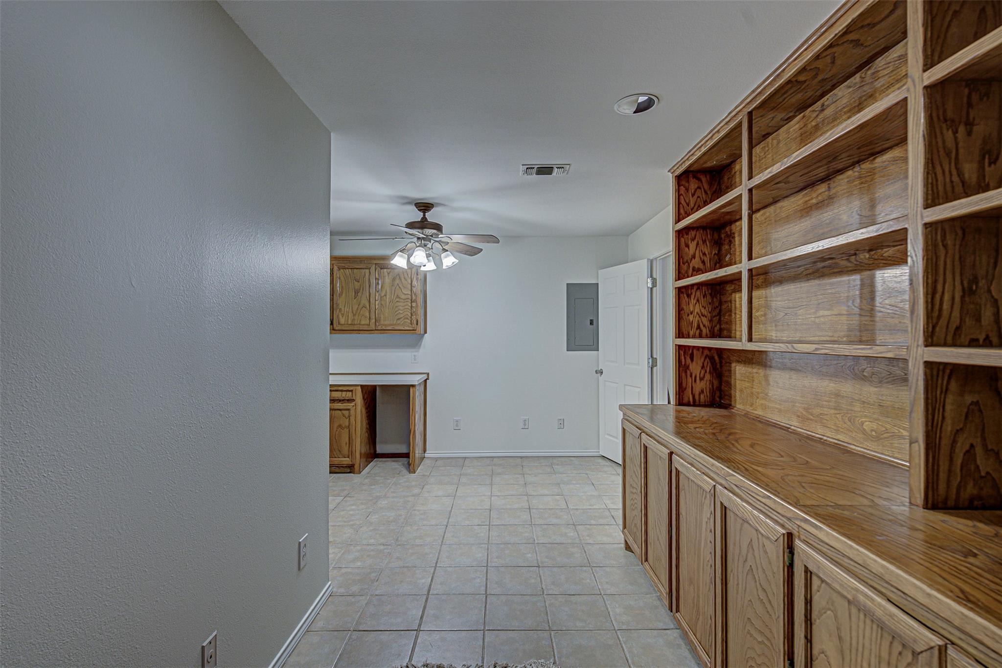 2632 Williams Lakeshore Dr, Kingsland, TX 78639