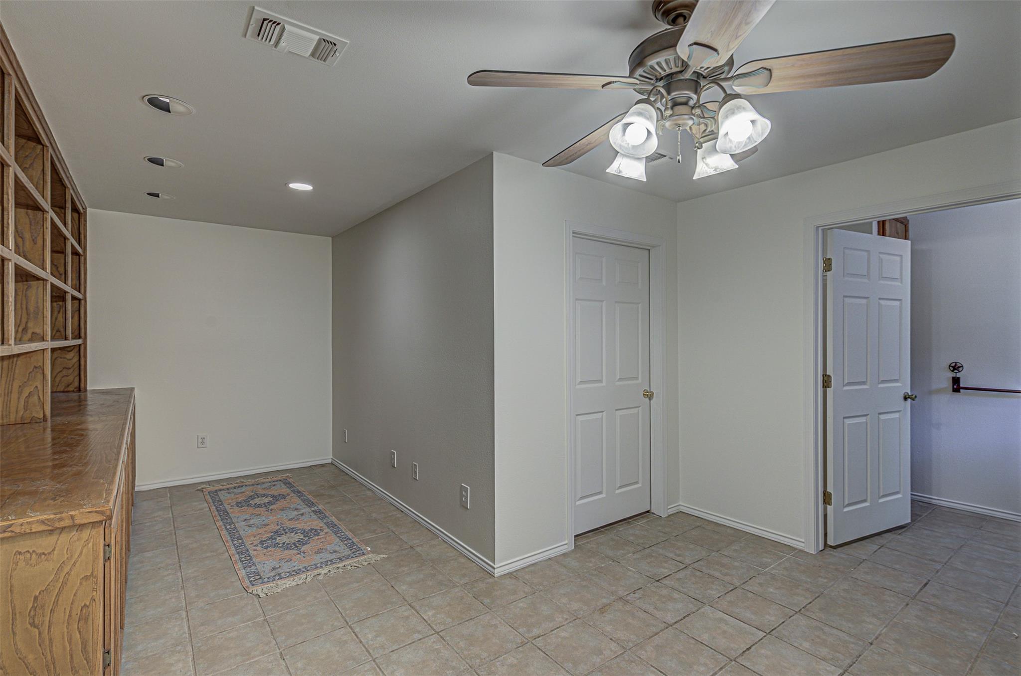 2632 Williams Lakeshore Dr, Kingsland, TX 78639