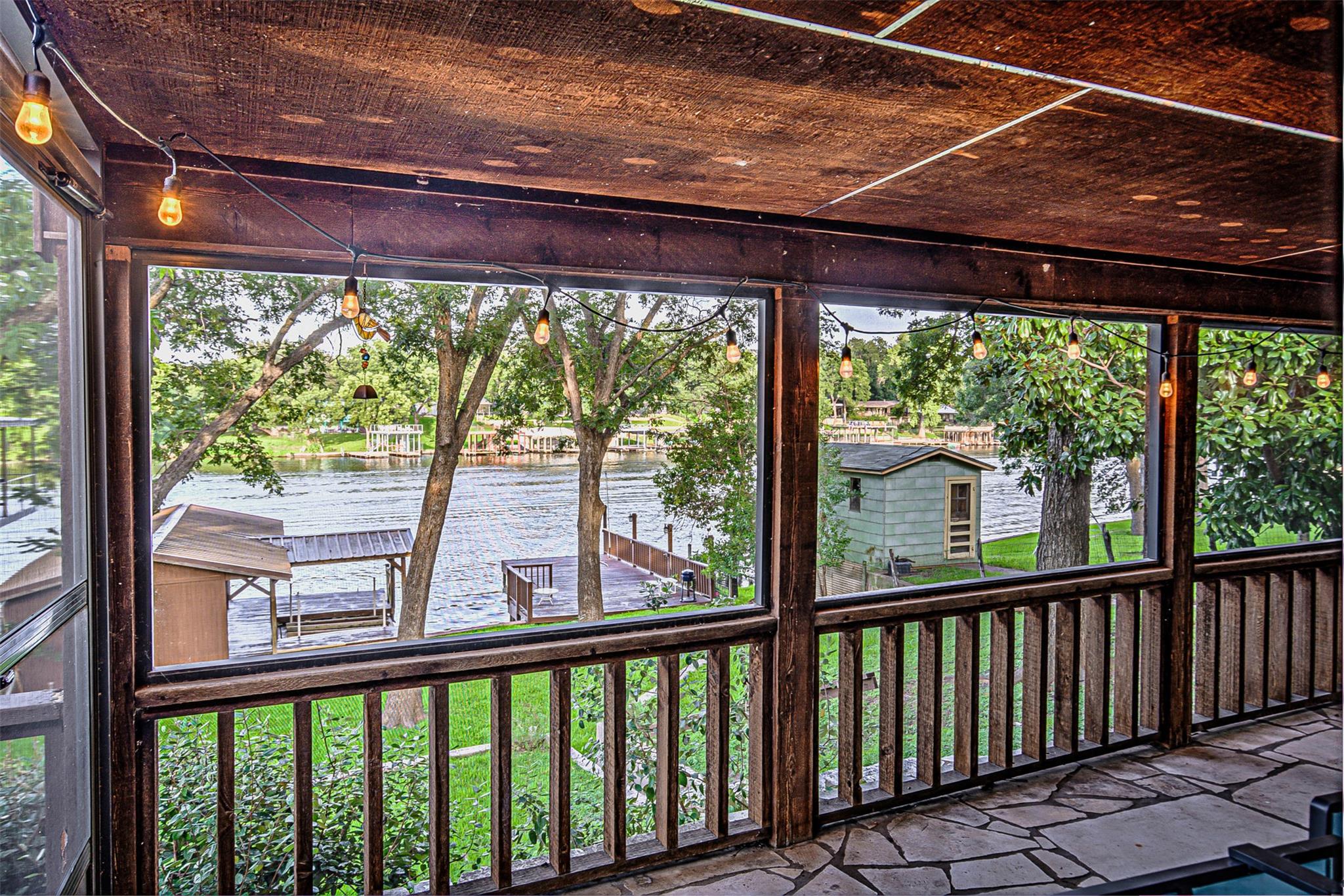 2632 Williams Lakeshore Dr, Kingsland, TX 78639