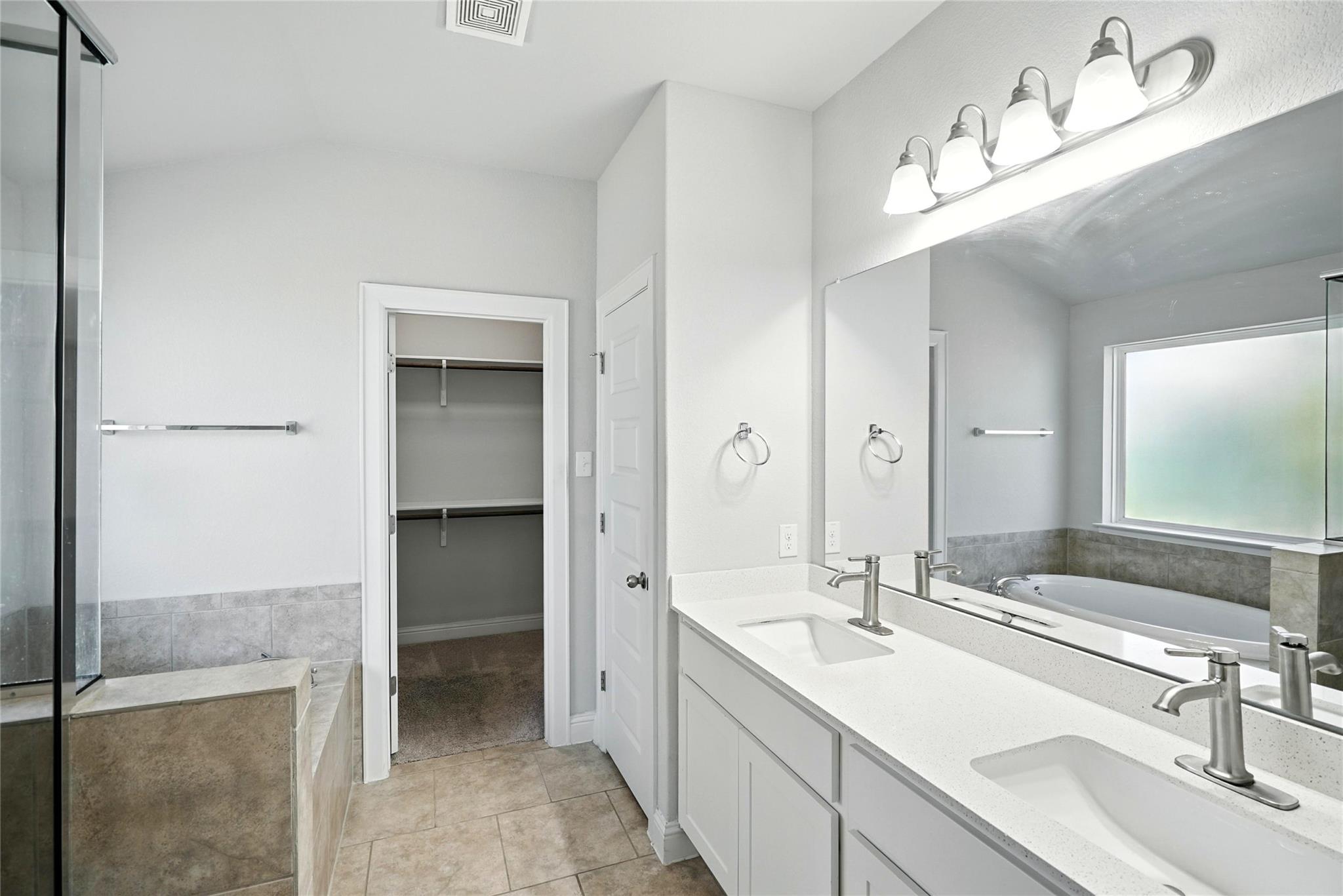 21201 Winslow Cv, Lago Vista, TX 78645