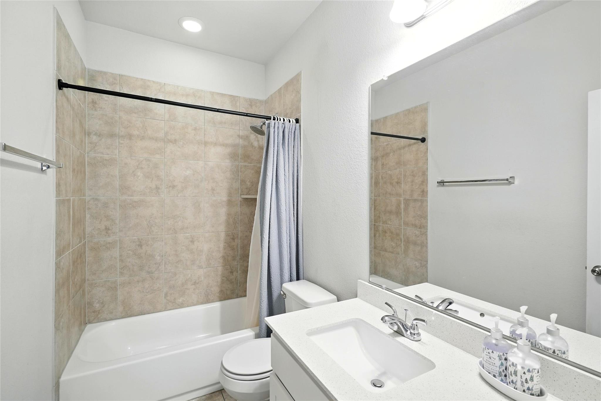 21201 Winslow Cv, Lago Vista, TX 78645