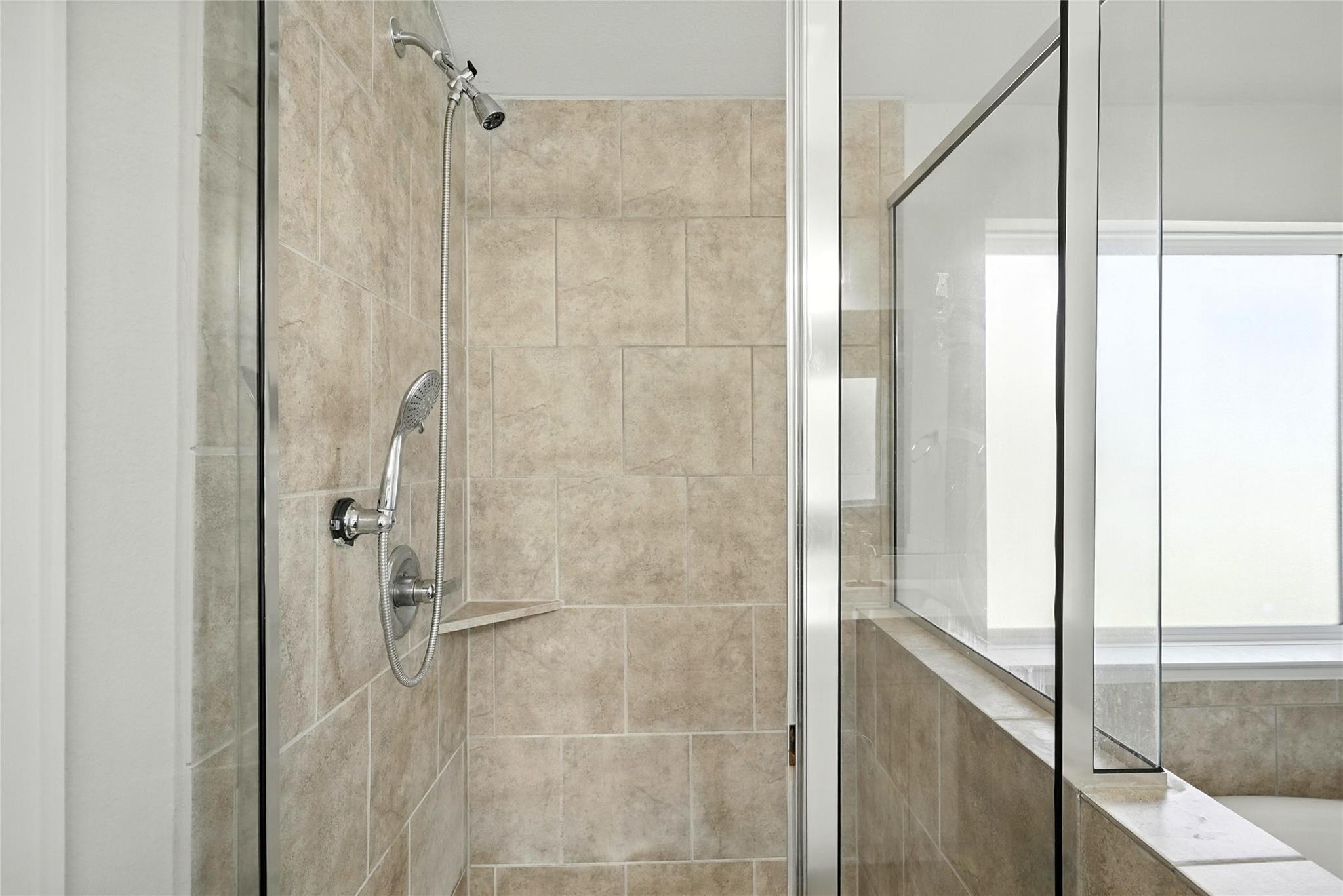 21201 Winslow Cv, Lago Vista, TX 78645