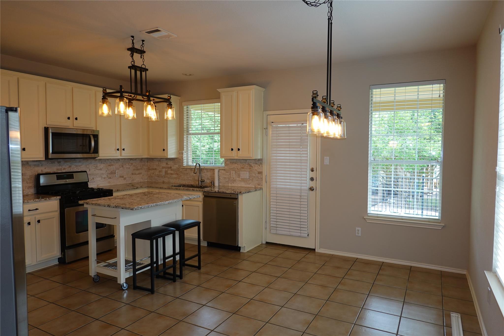 16100 S Great Oaks Dr # 1902, Round Rock, TX 78681