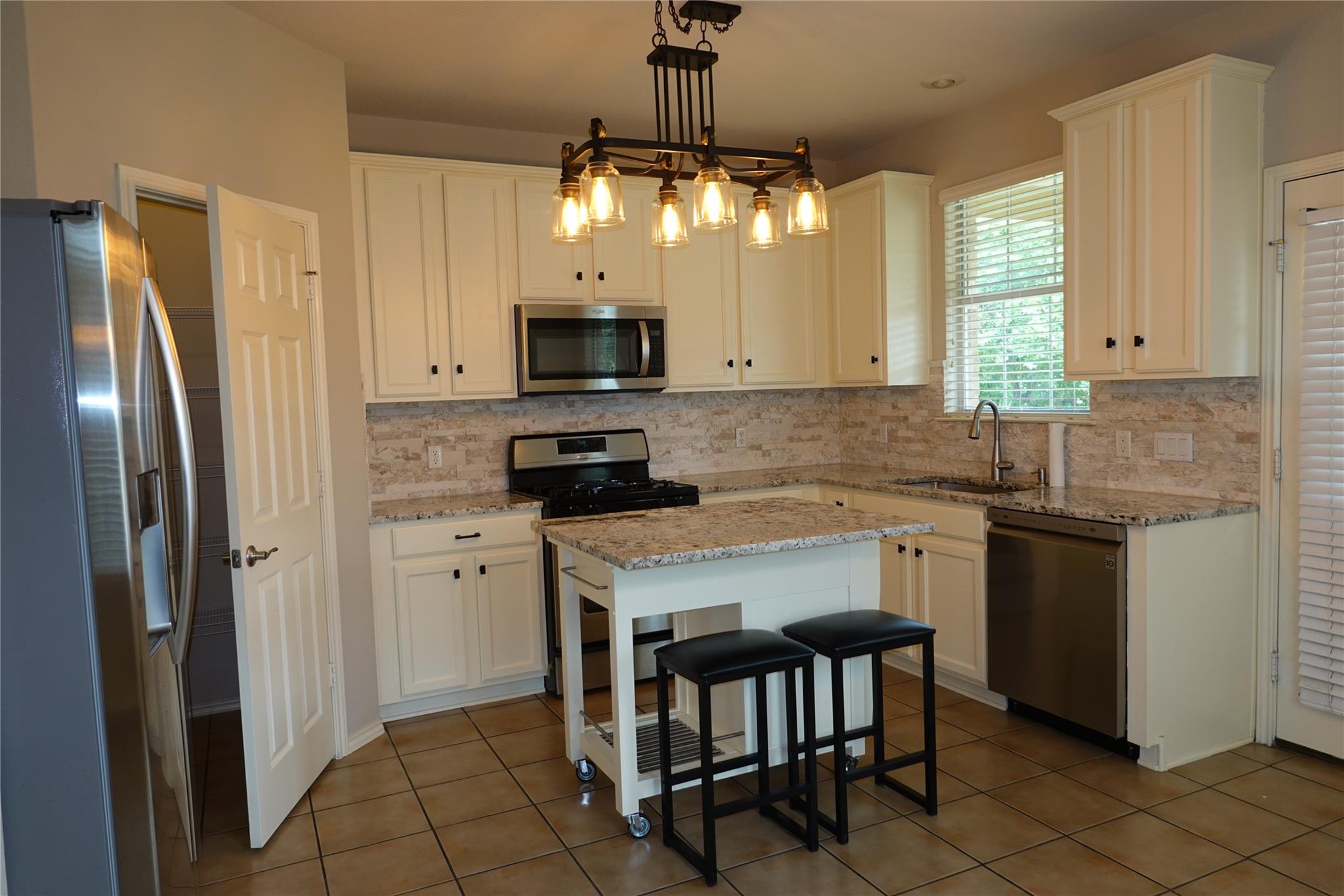 16100 S Great Oaks Dr # 1902, Round Rock, TX 78681