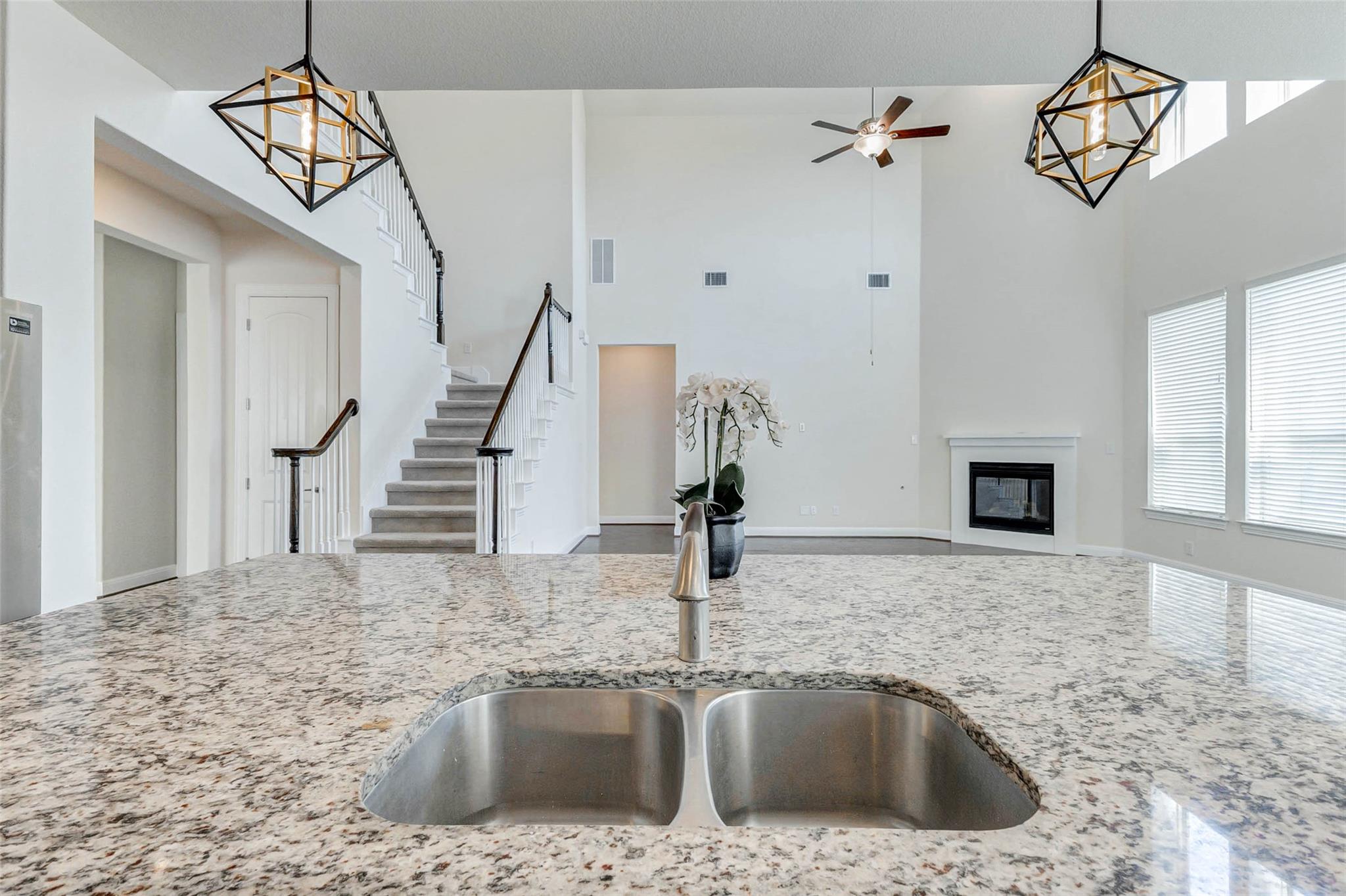 3713 Eva Marie Ct, Pflugerville, TX 78660