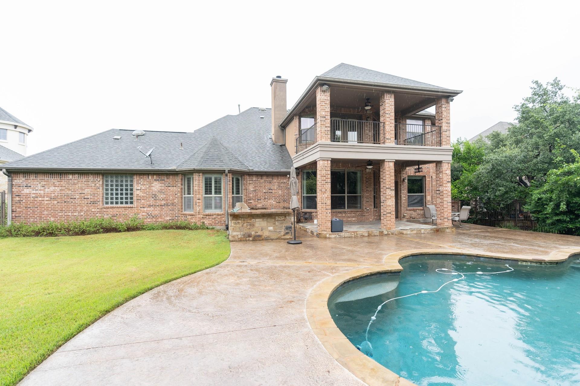 10500 Avery Club Dr # 3, Austin, TX 78717