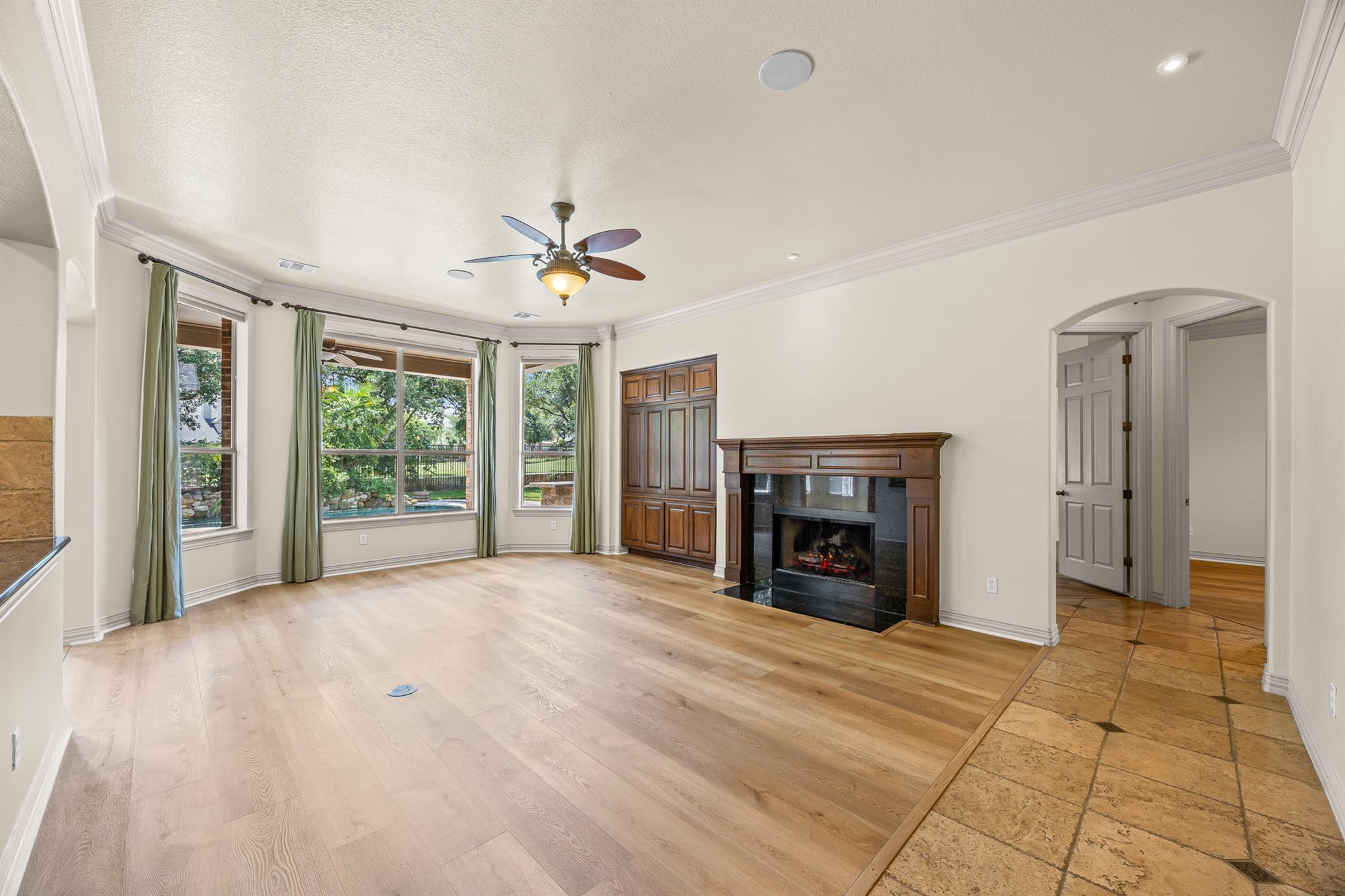 10500 Avery Club Dr # 3, Austin, TX 78717