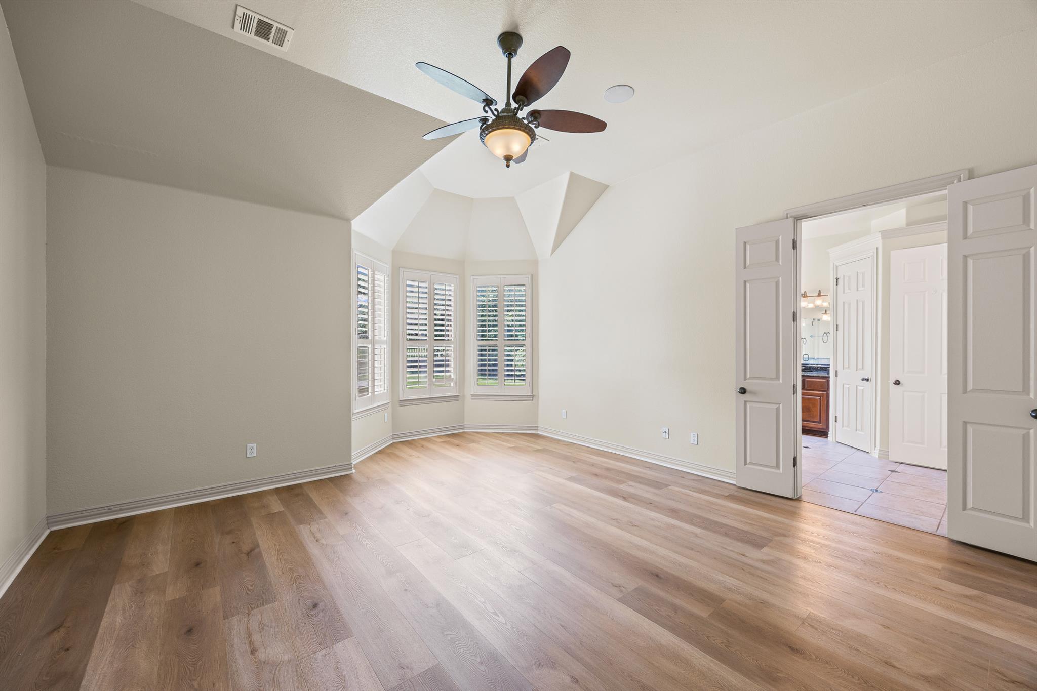 10500 Avery Club Dr # 3, Austin, TX 78717