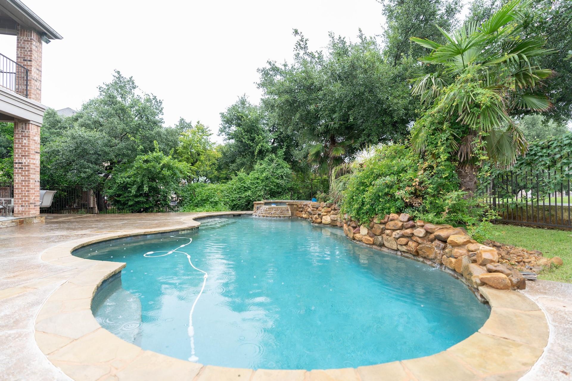 10500 Avery Club Dr # 3, Austin, TX 78717