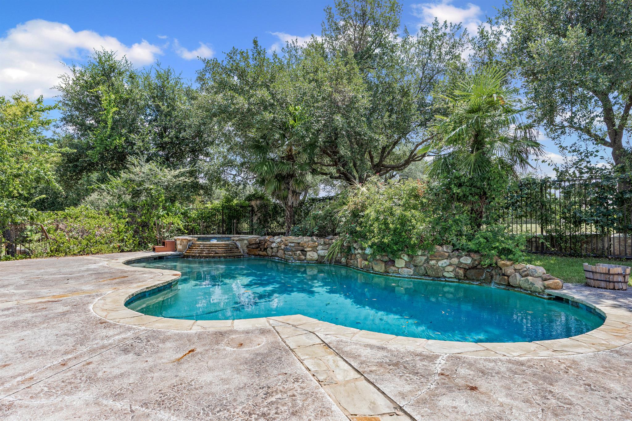 10500 Avery Club Dr # 3, Austin, TX 78717