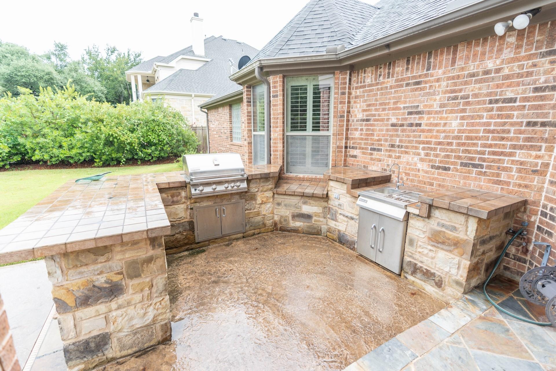 10500 Avery Club Dr # 3, Austin, TX 78717