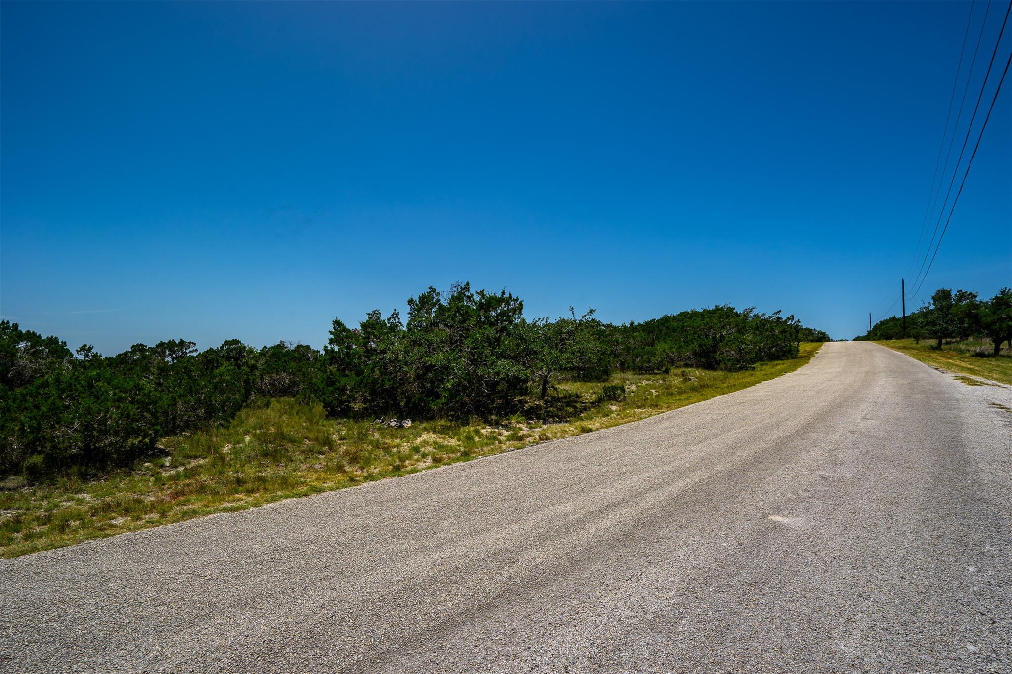 1131 Lakeside Dr, Wimberley, TX 78676