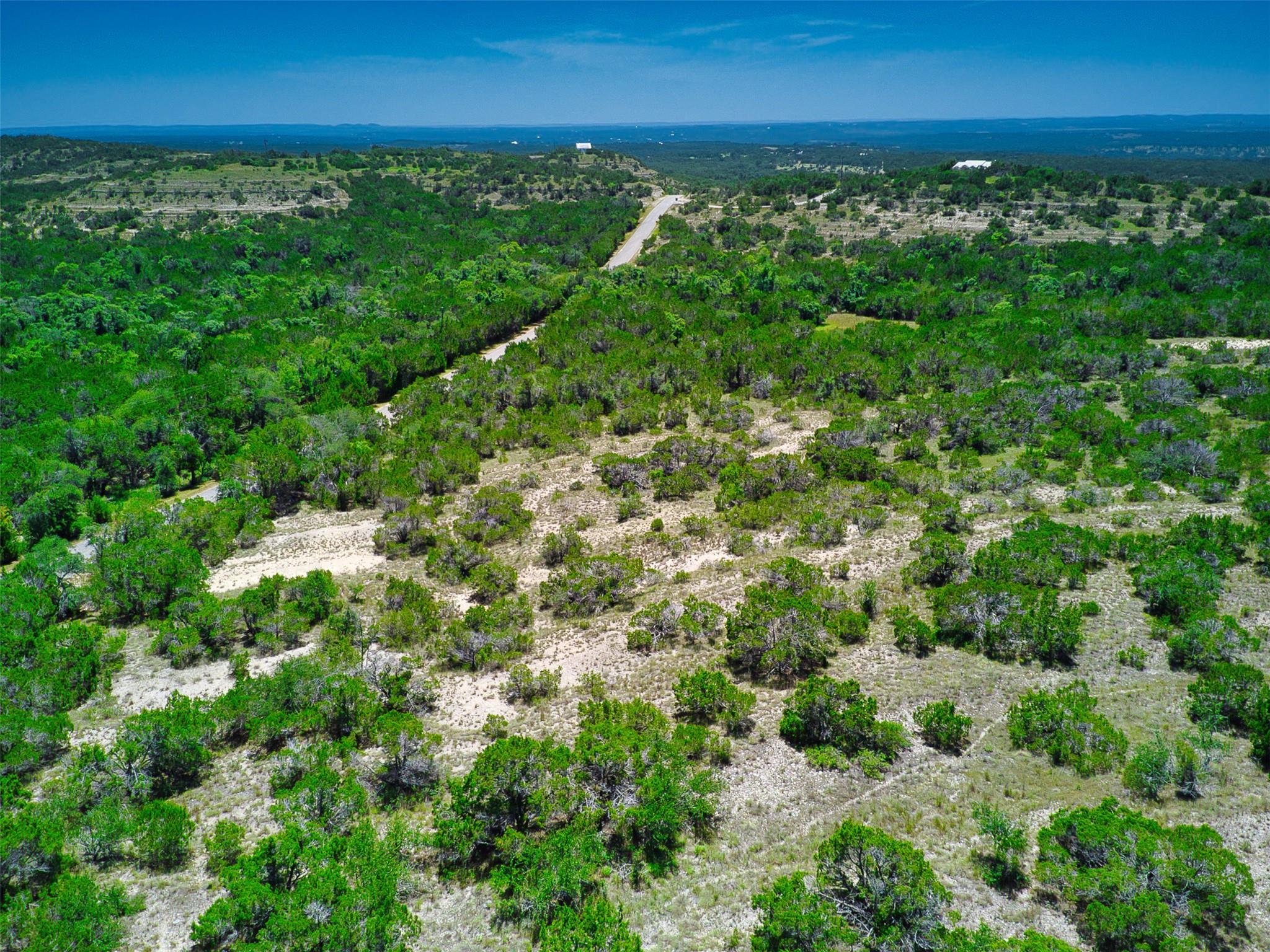 1131 Lakeside Dr, Wimberley, TX 78676