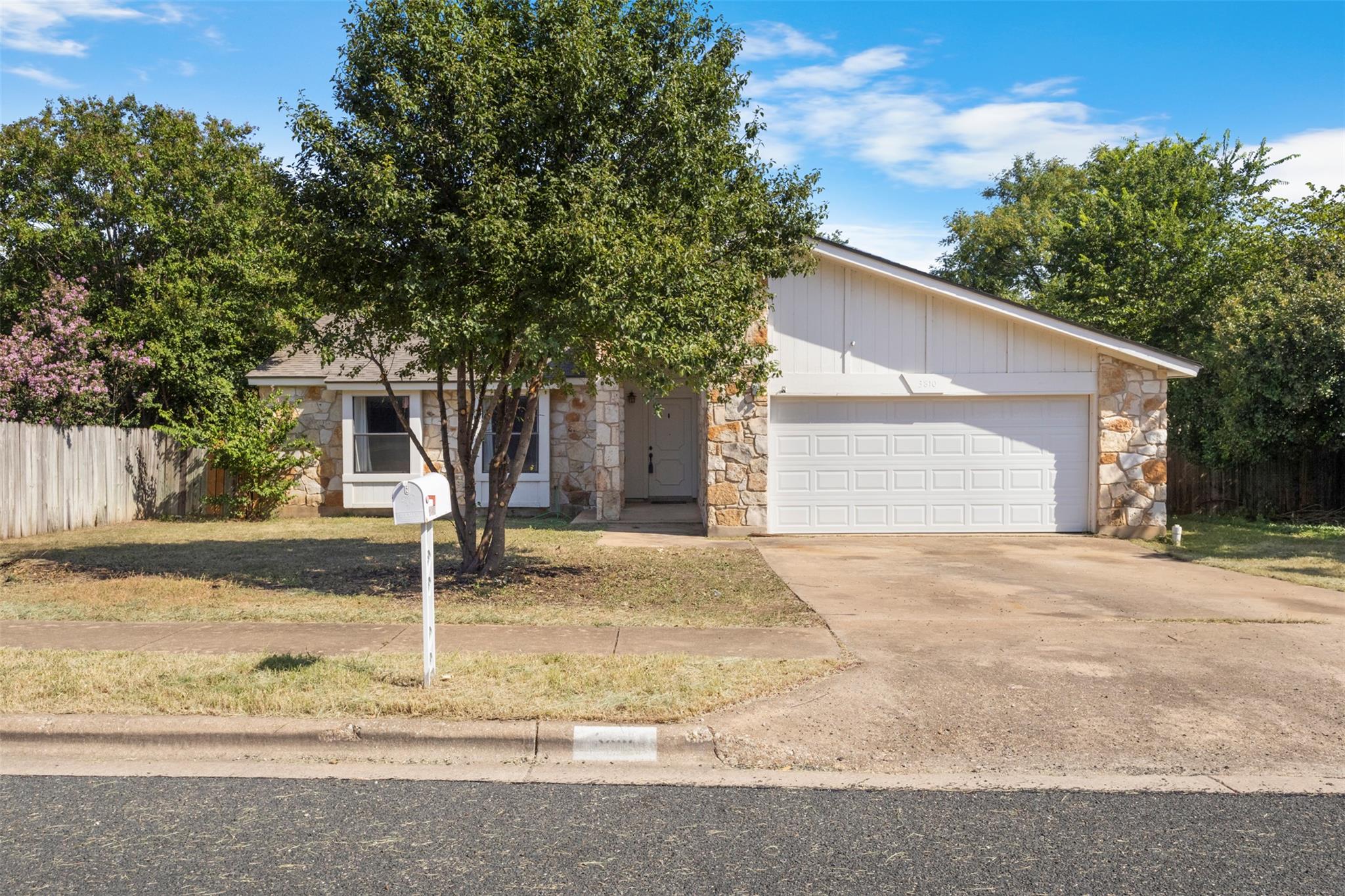3810 Spring Creek Rd, Round Rock, TX 78681