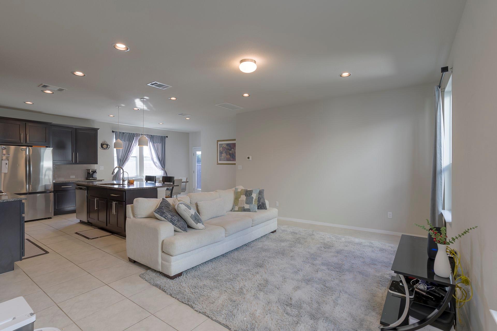 284 Delta Crst, Maxwell, TX 78656