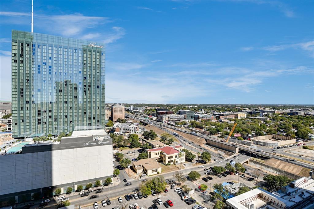 610 Davis St # 2708, Austin, TX 78701