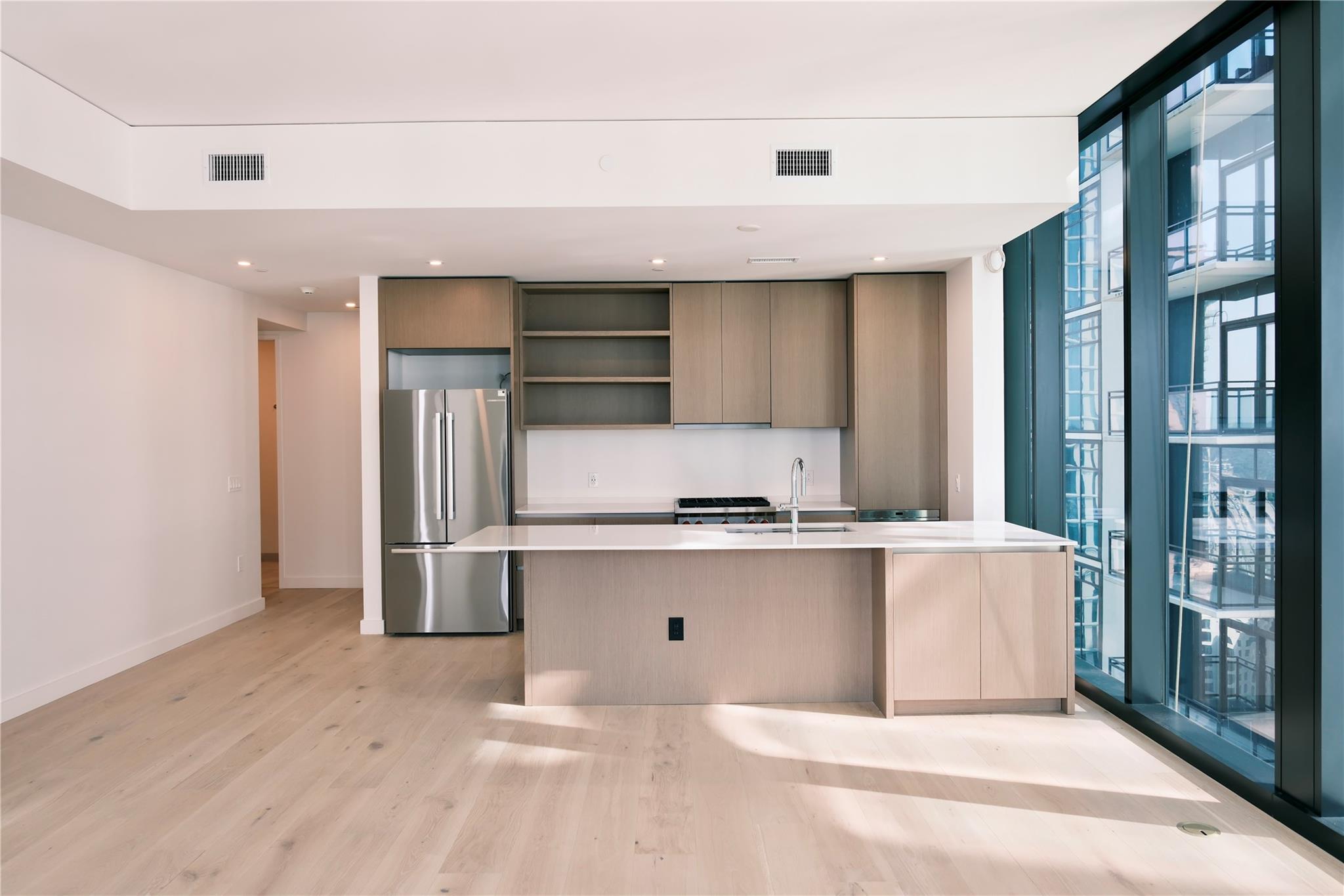 610 Davis St # 2708, Austin, TX 78701