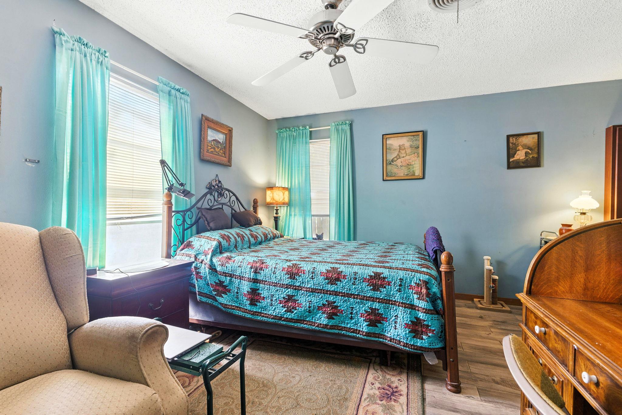 606 E Liberty Ave E, Round Rock, TX 78664