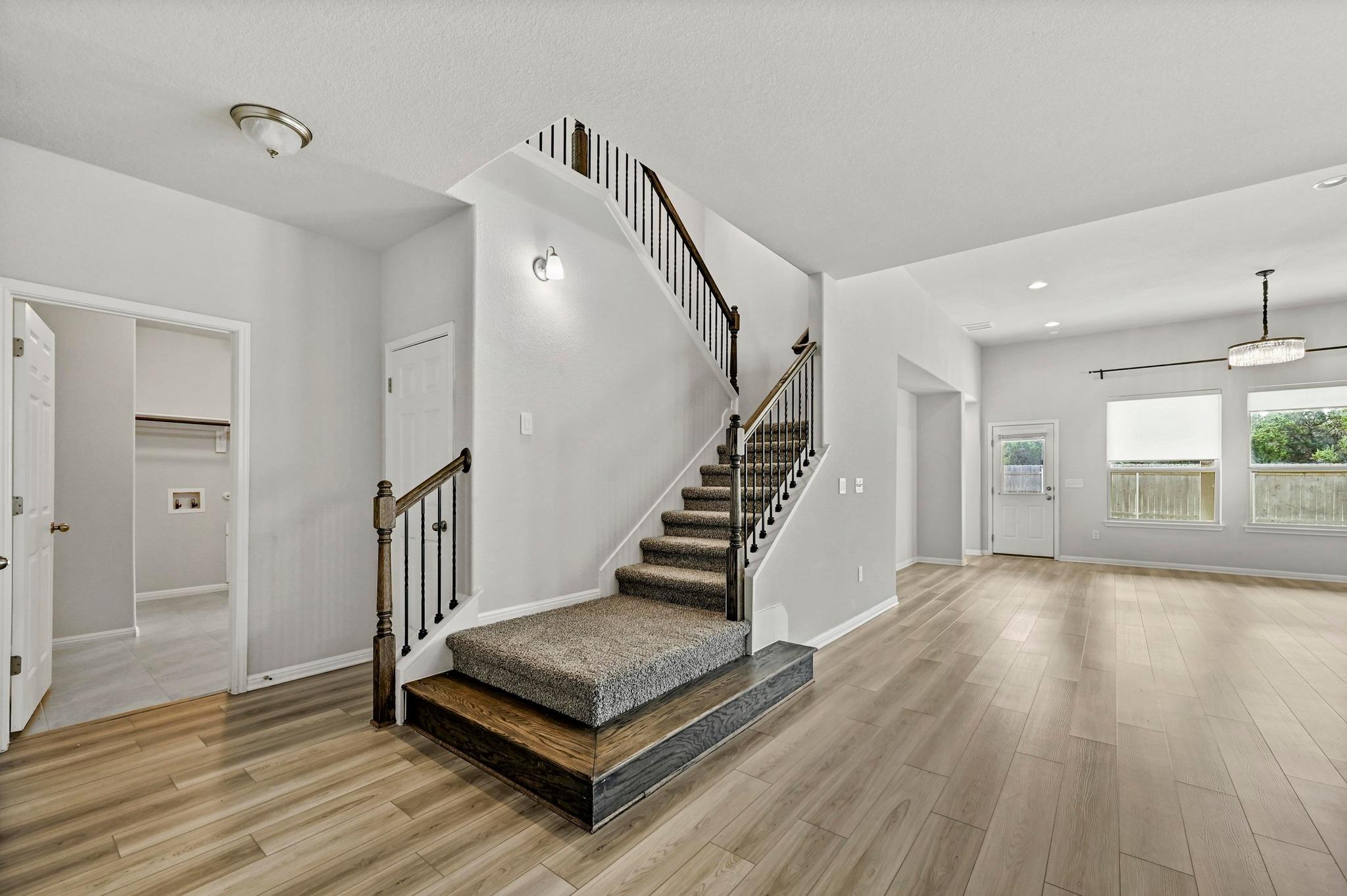 440 STAUNTON Dr, Leander, TX 78641