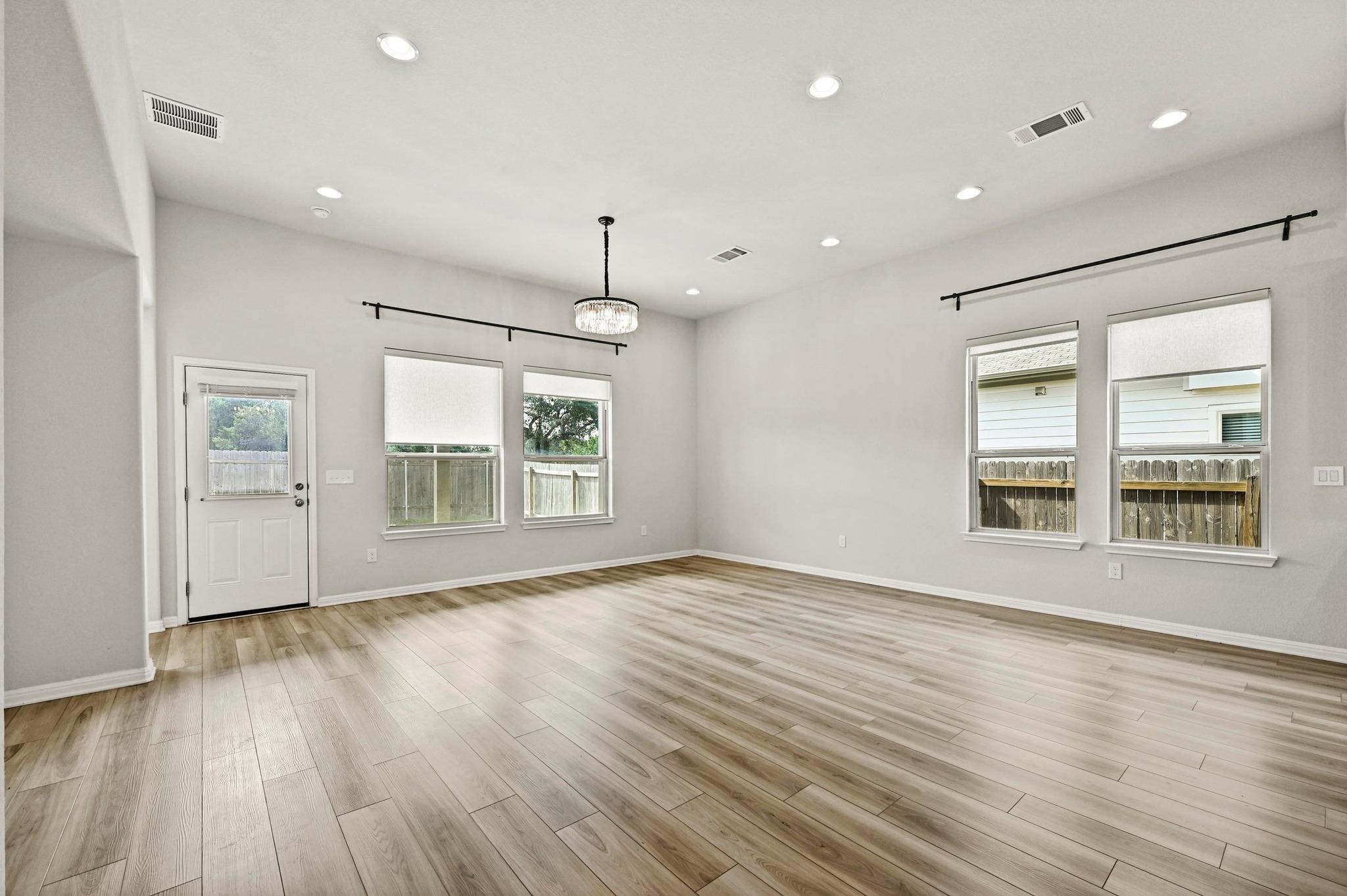 440 STAUNTON Dr, Leander, TX 78641