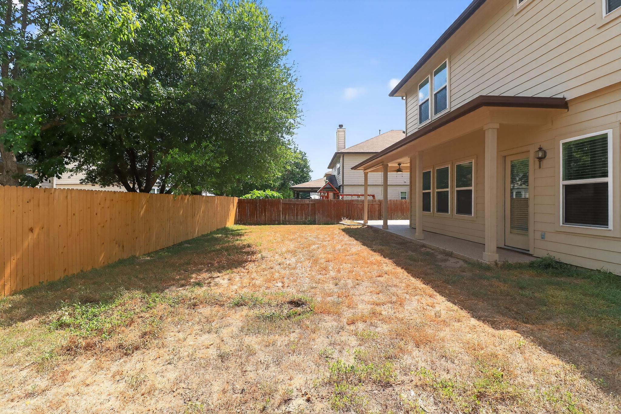 779 Hometown Pkwy, Kyle, TX 78640