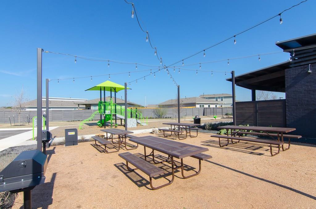 217 Deserti Rd, Leander, TX 78641