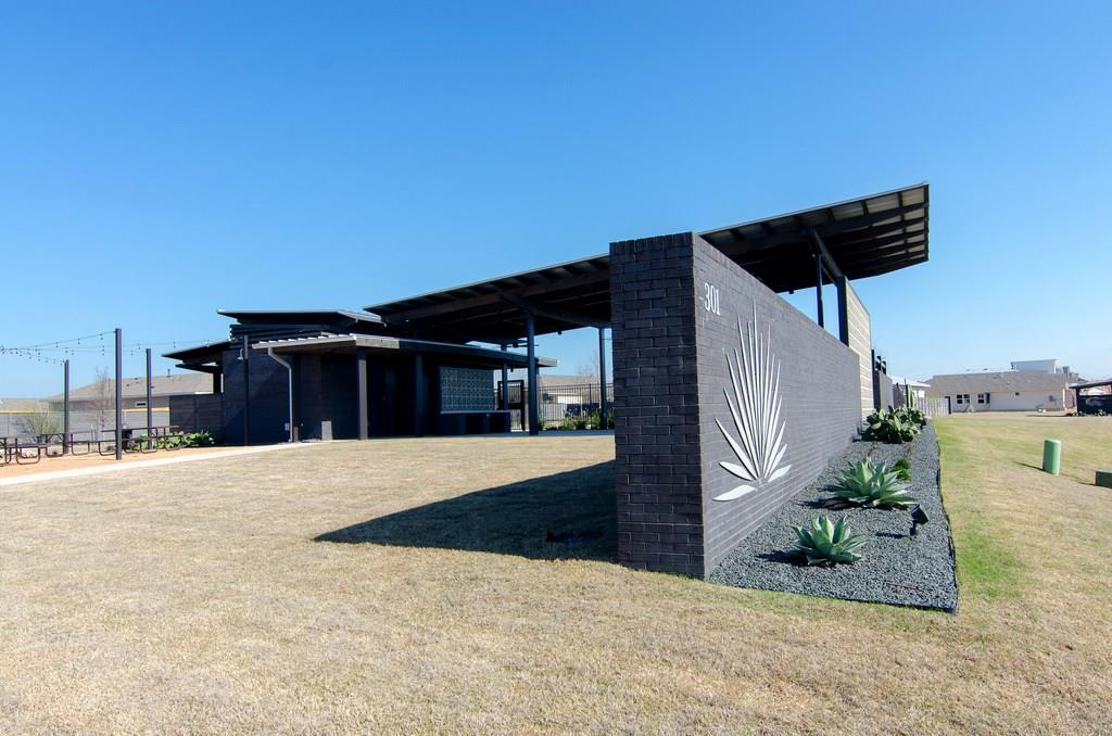 217 Deserti Rd, Leander, TX 78641