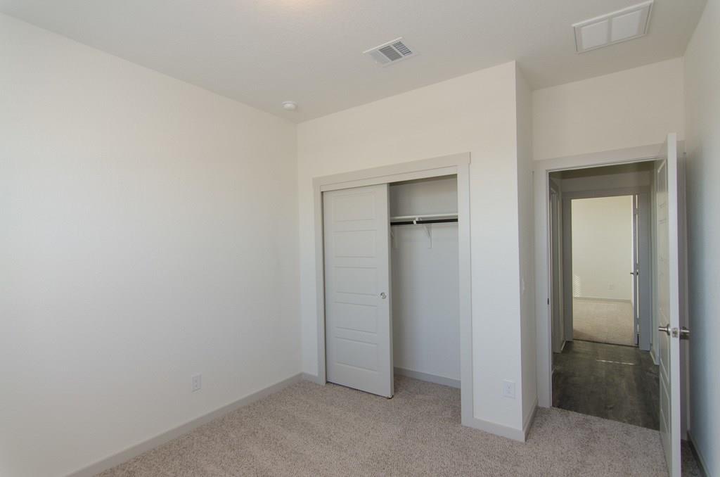 217 Deserti Rd, Leander, TX 78641