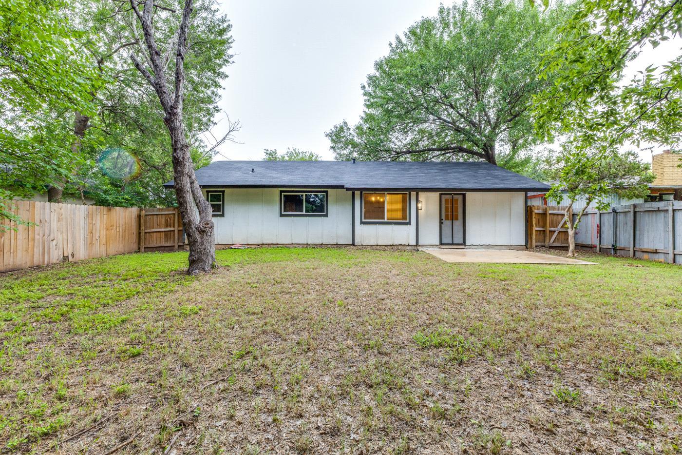 5617 Tallow Tree Dr, Austin, TX 78744