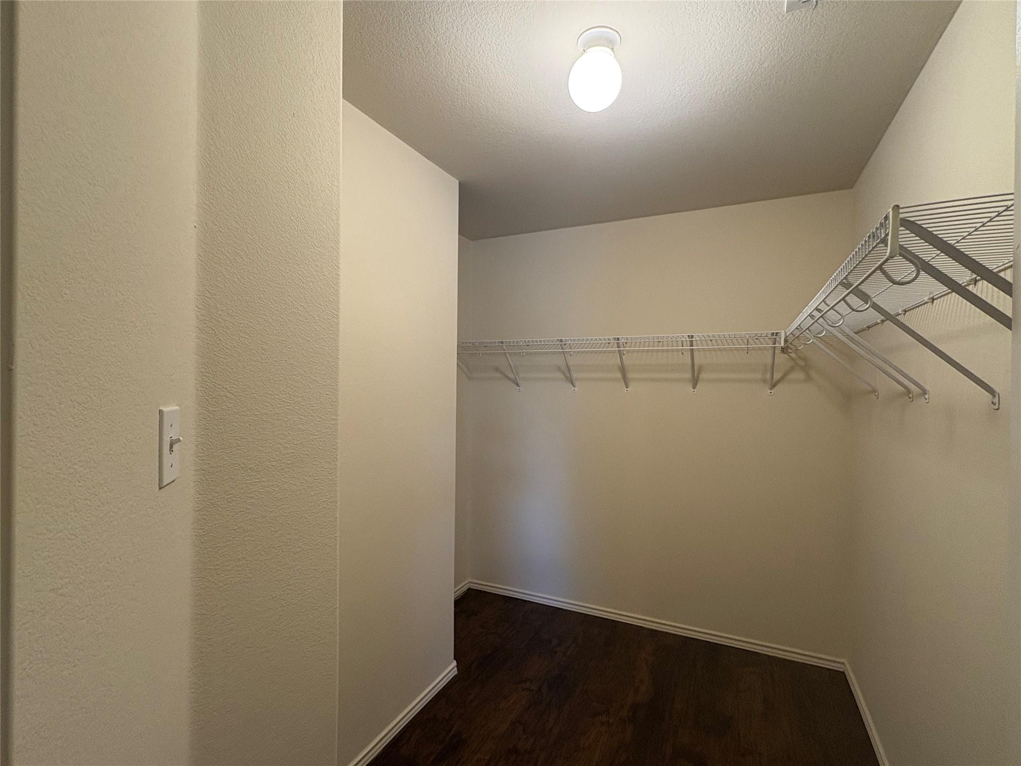 18316 Great Falls Dr, Manor, TX 78653