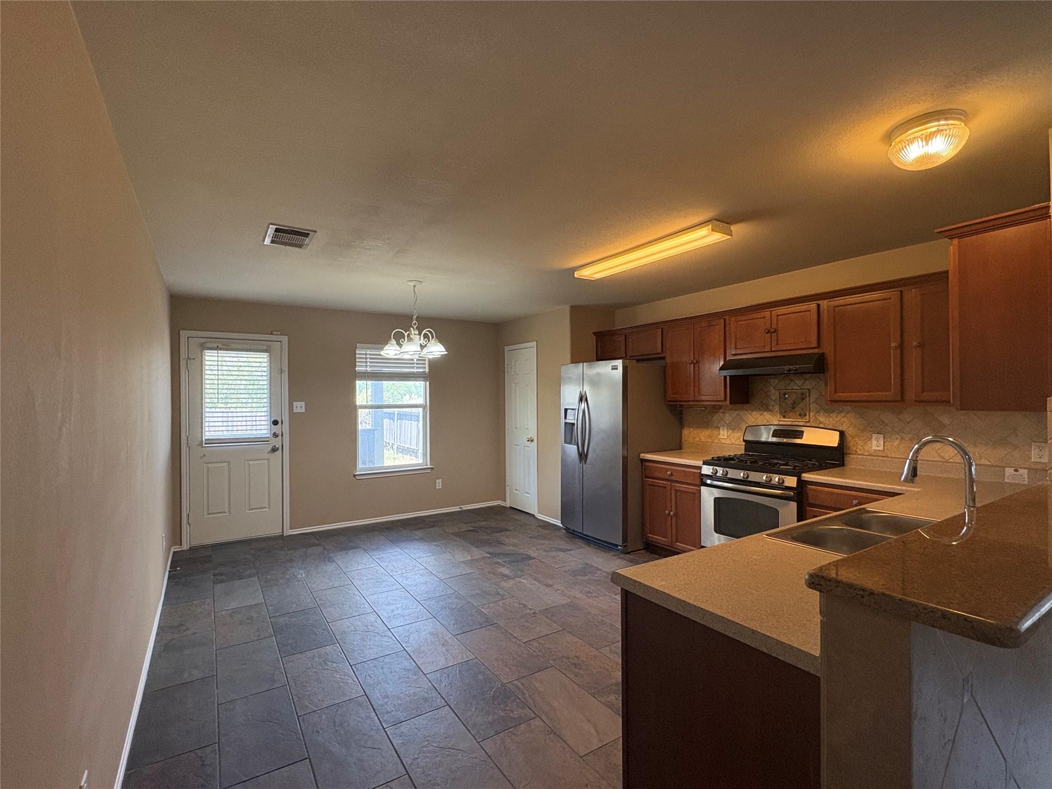 18316 Great Falls Dr, Manor, TX 78653