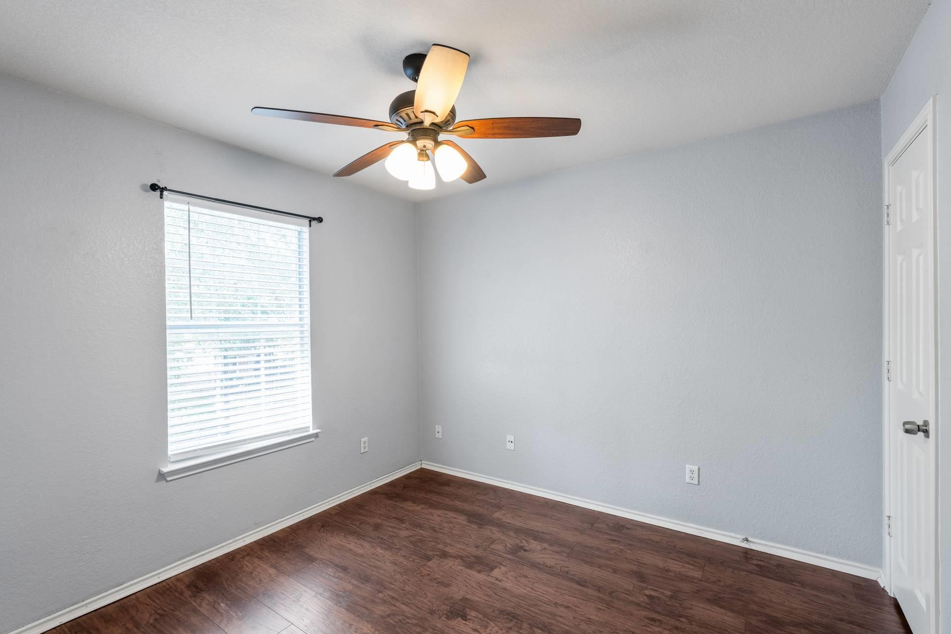 2300 MELISSA OAKS Ln, Austin, TX 78744