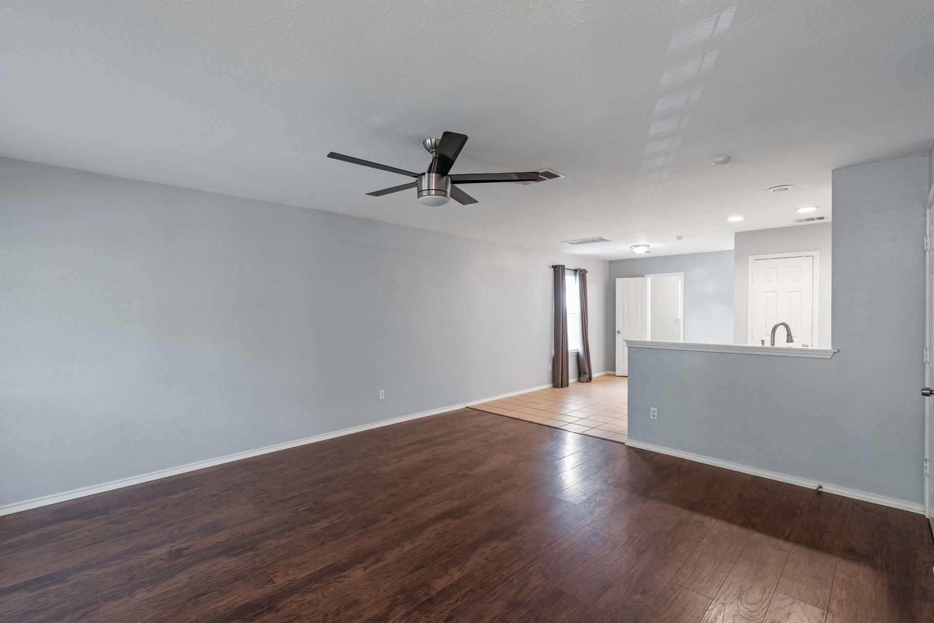 2300 MELISSA OAKS Ln, Austin, TX 78744