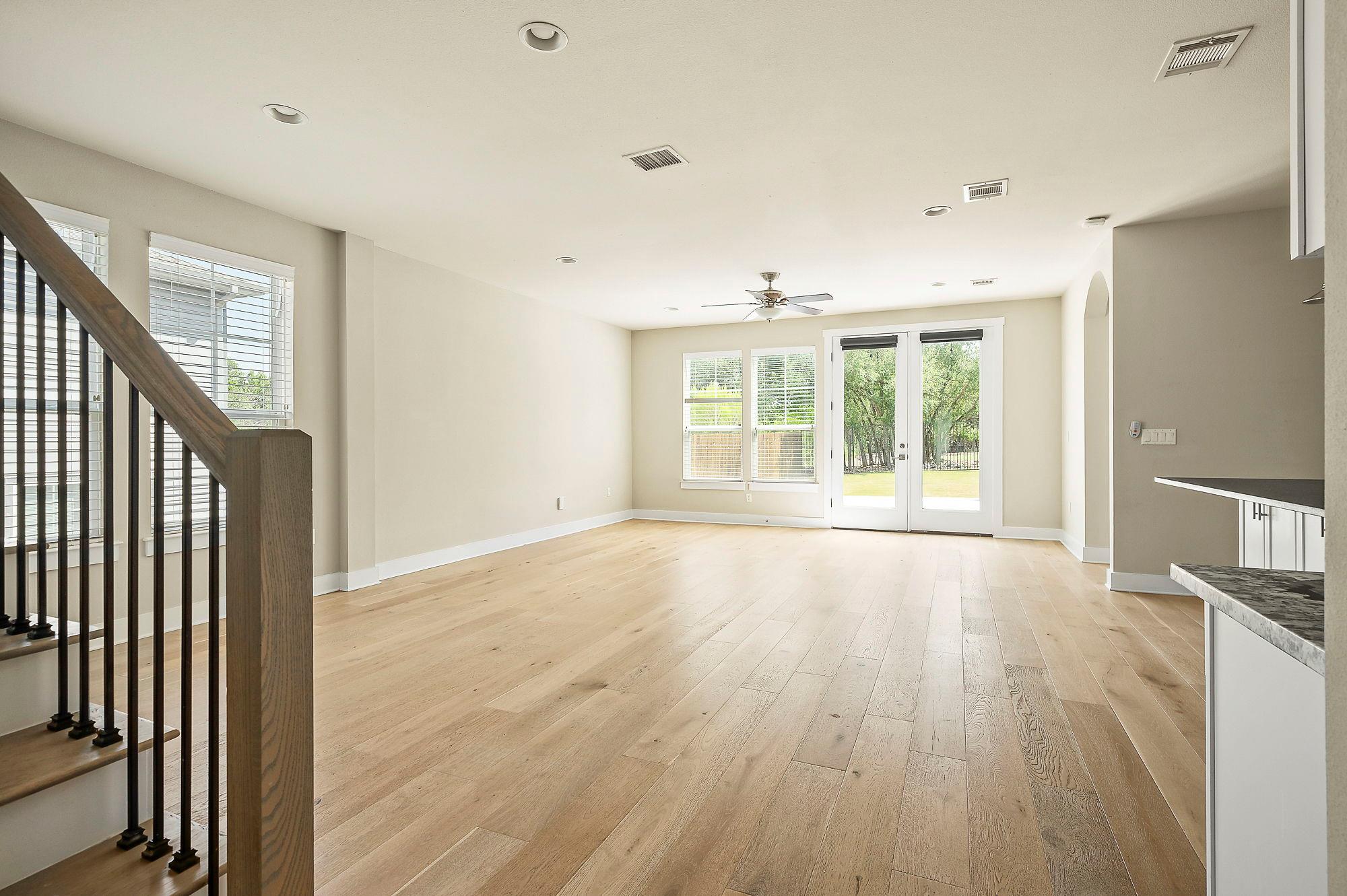 11125 Zimmerman Ln, Austin, TX 78726