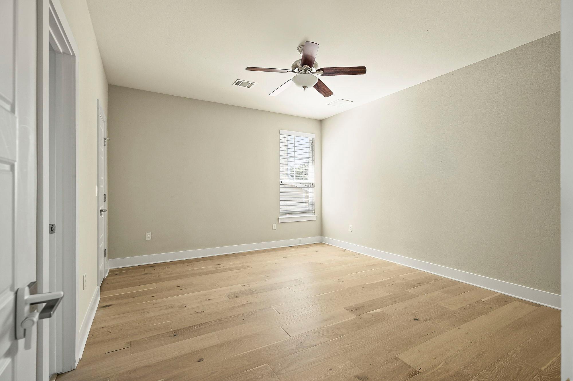 11125 Zimmerman Ln, Austin, TX 78726