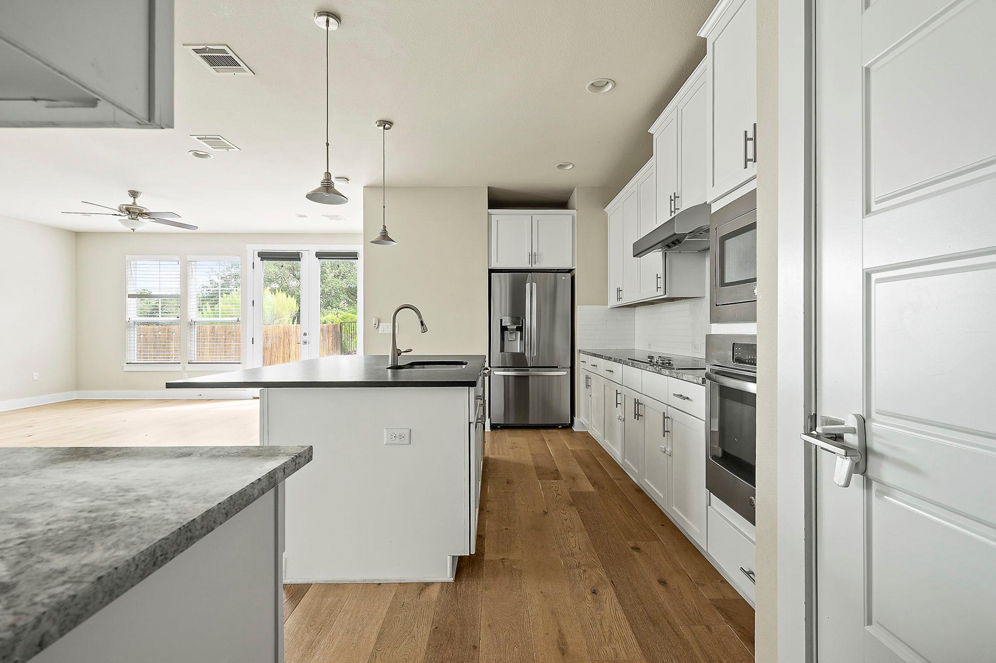 11125 Zimmerman Ln, Austin, TX 78726