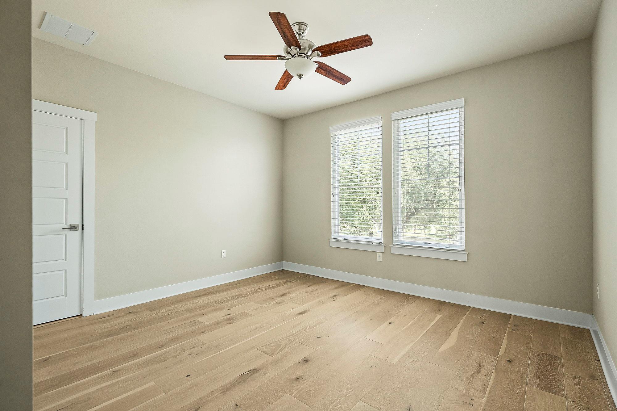 11125 Zimmerman Ln, Austin, TX 78726