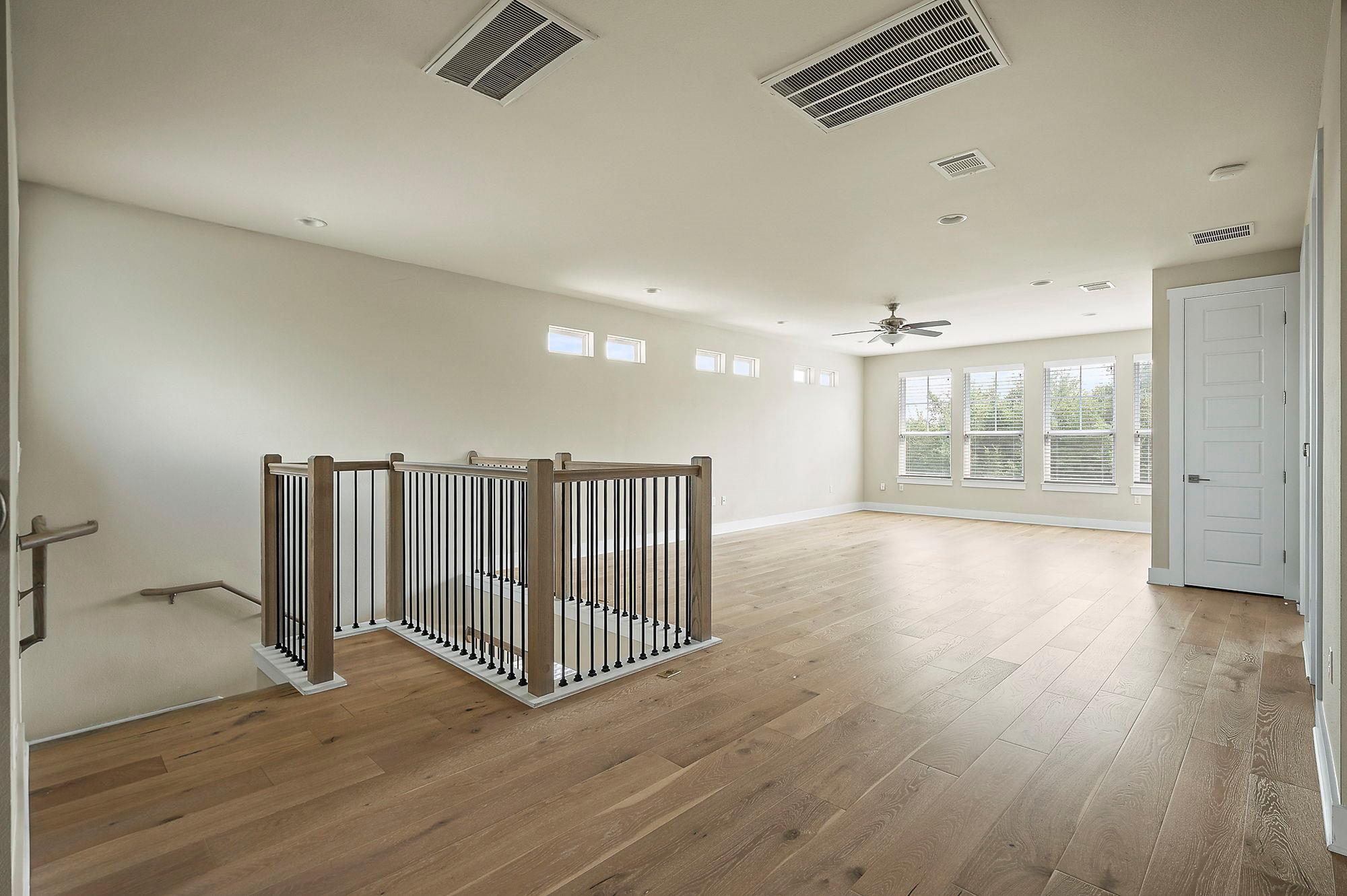 11125 Zimmerman Ln, Austin, TX 78726