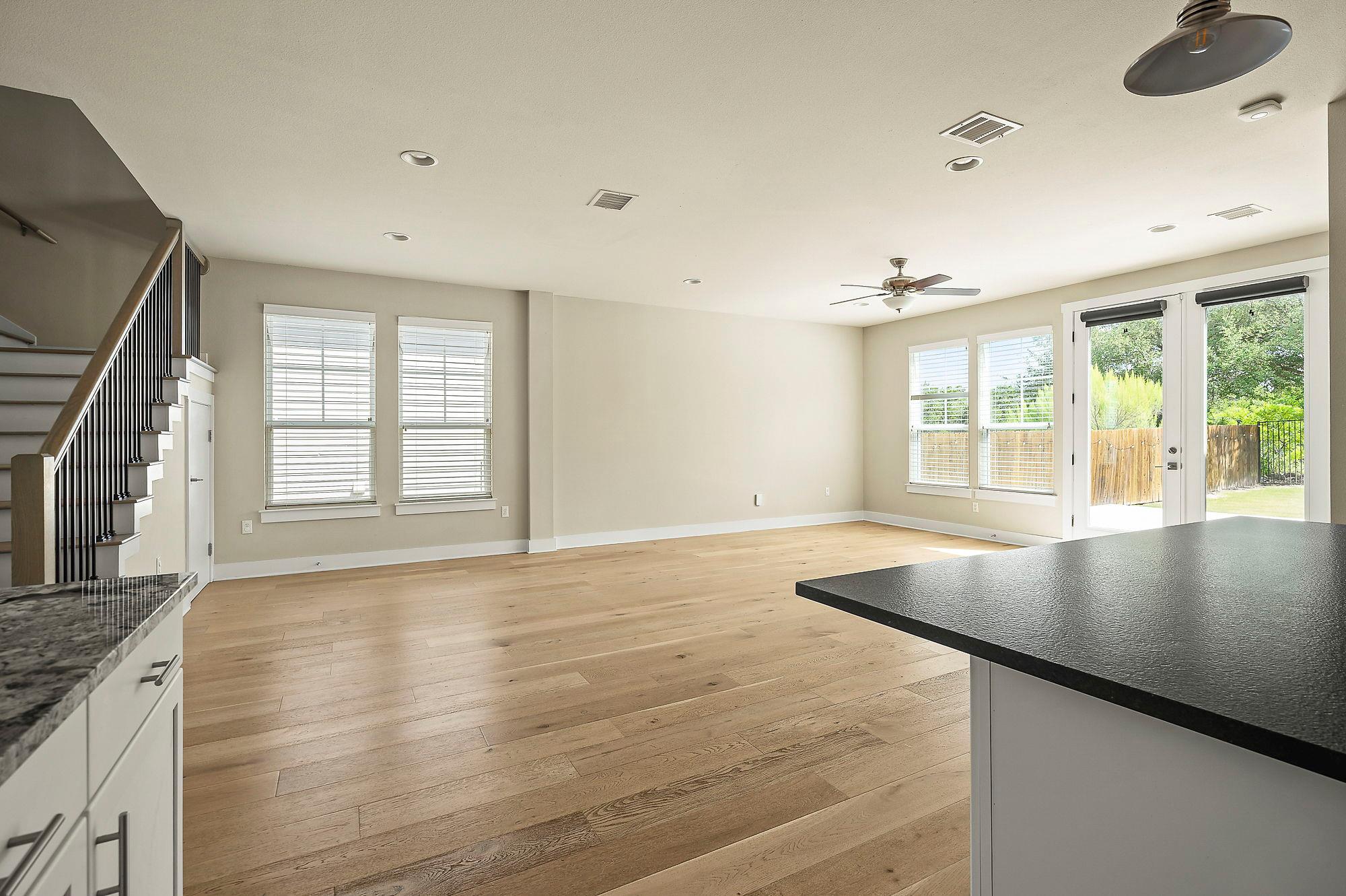 11125 Zimmerman Ln, Austin, TX 78726