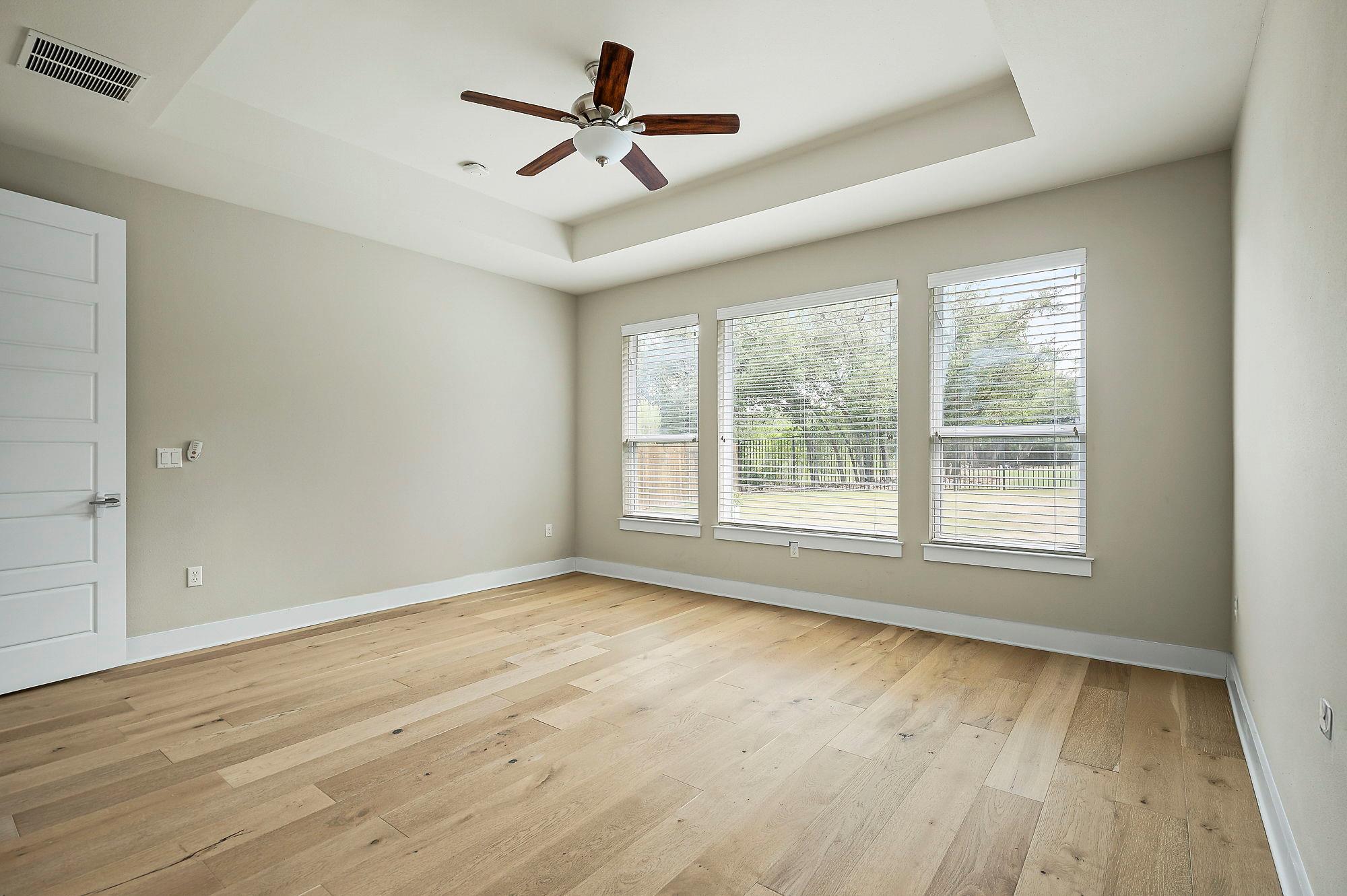 11125 Zimmerman Ln, Austin, TX 78726