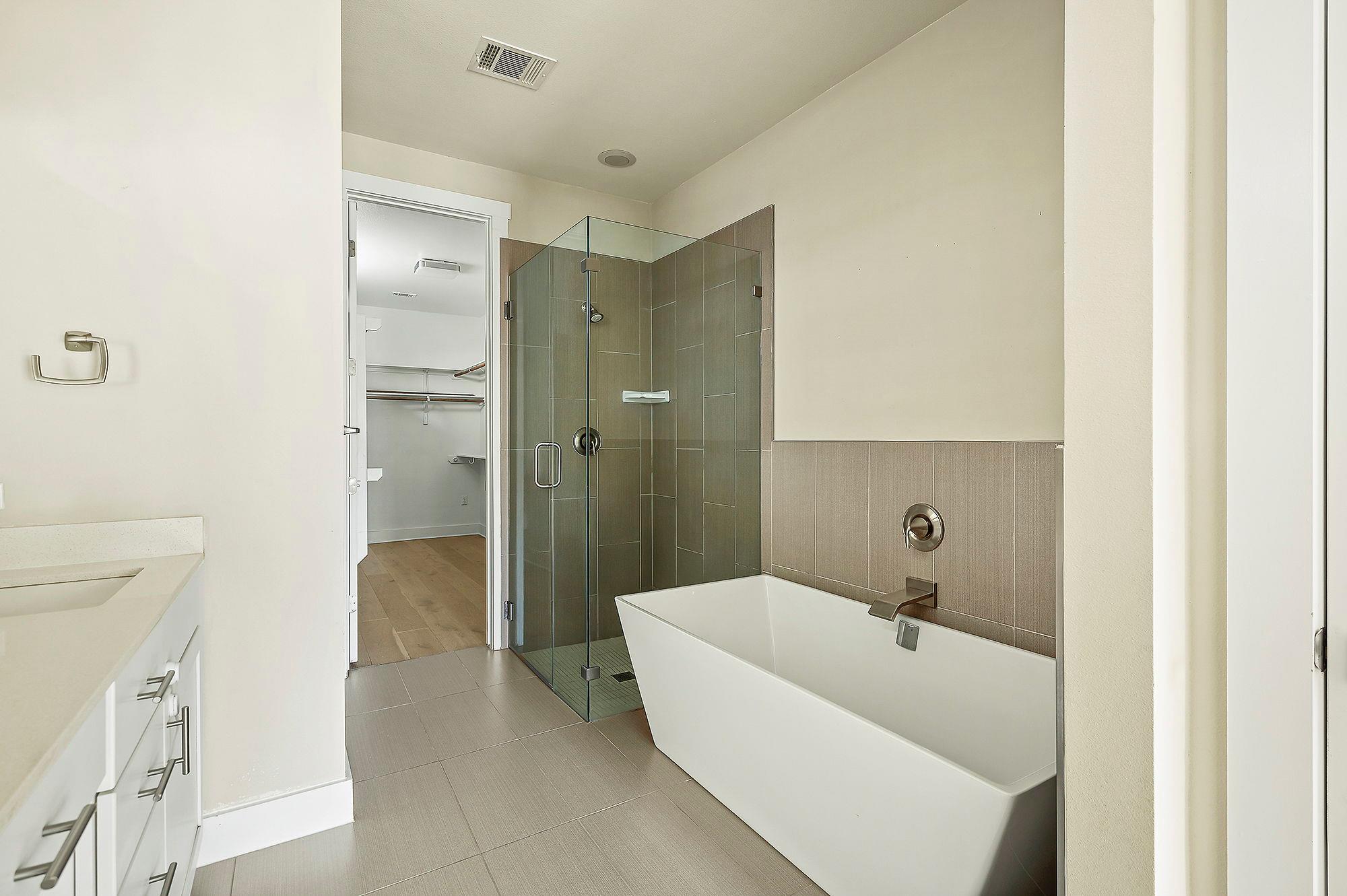 11125 Zimmerman Ln, Austin, TX 78726