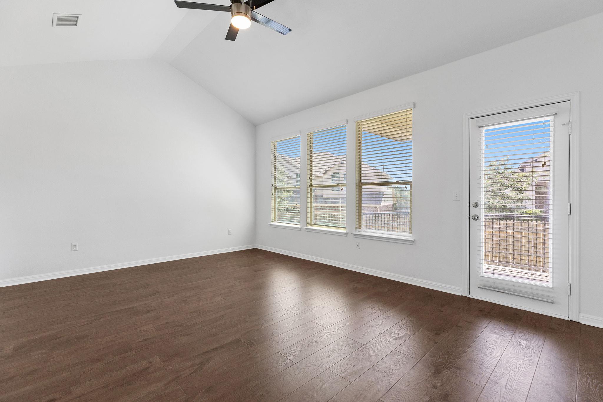 10906 Bruneau Trl, Austin, TX 78754